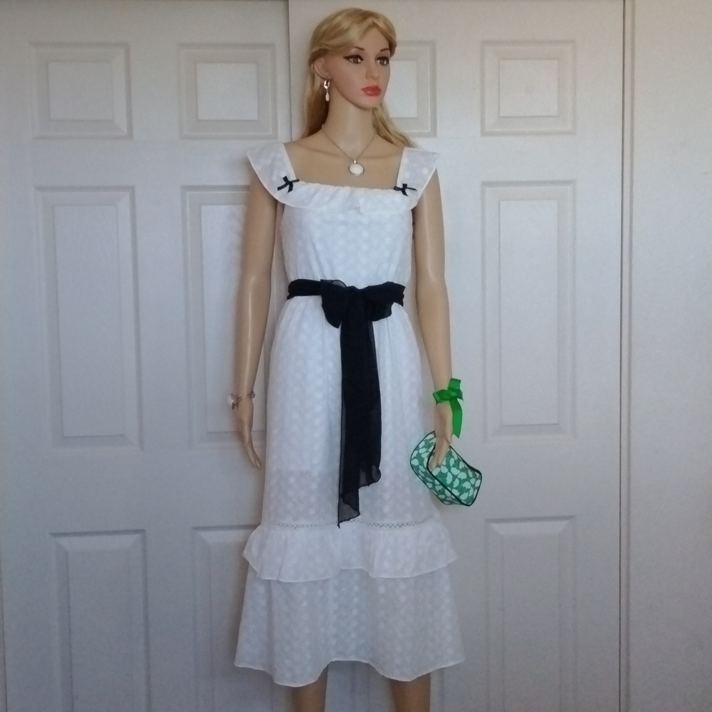 Spring & Mercer eyelet-tired sundress and DVF wristlet!